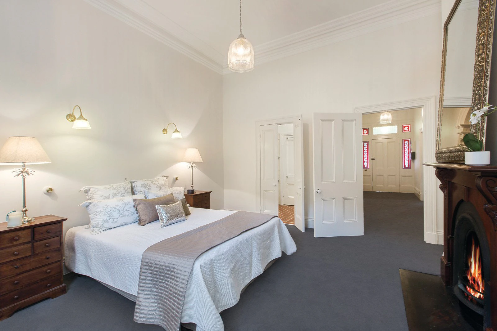 25 Fermanagh Road, Camberwell, VIC
