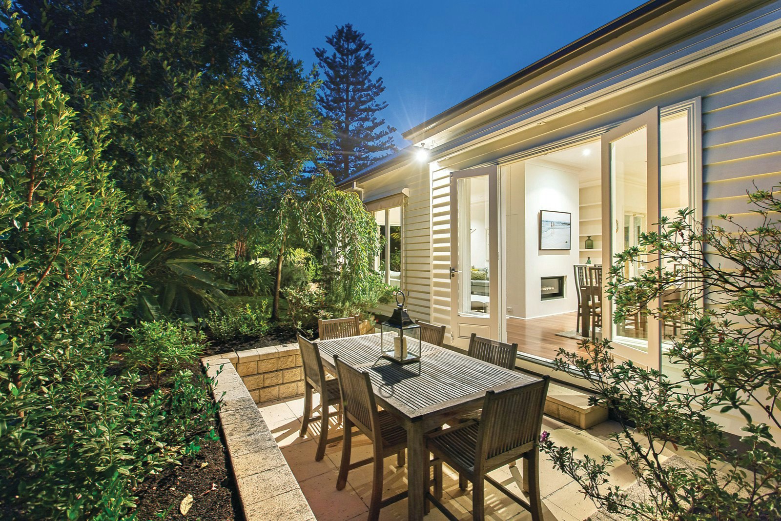 25 Fermanagh Road, Camberwell, VIC