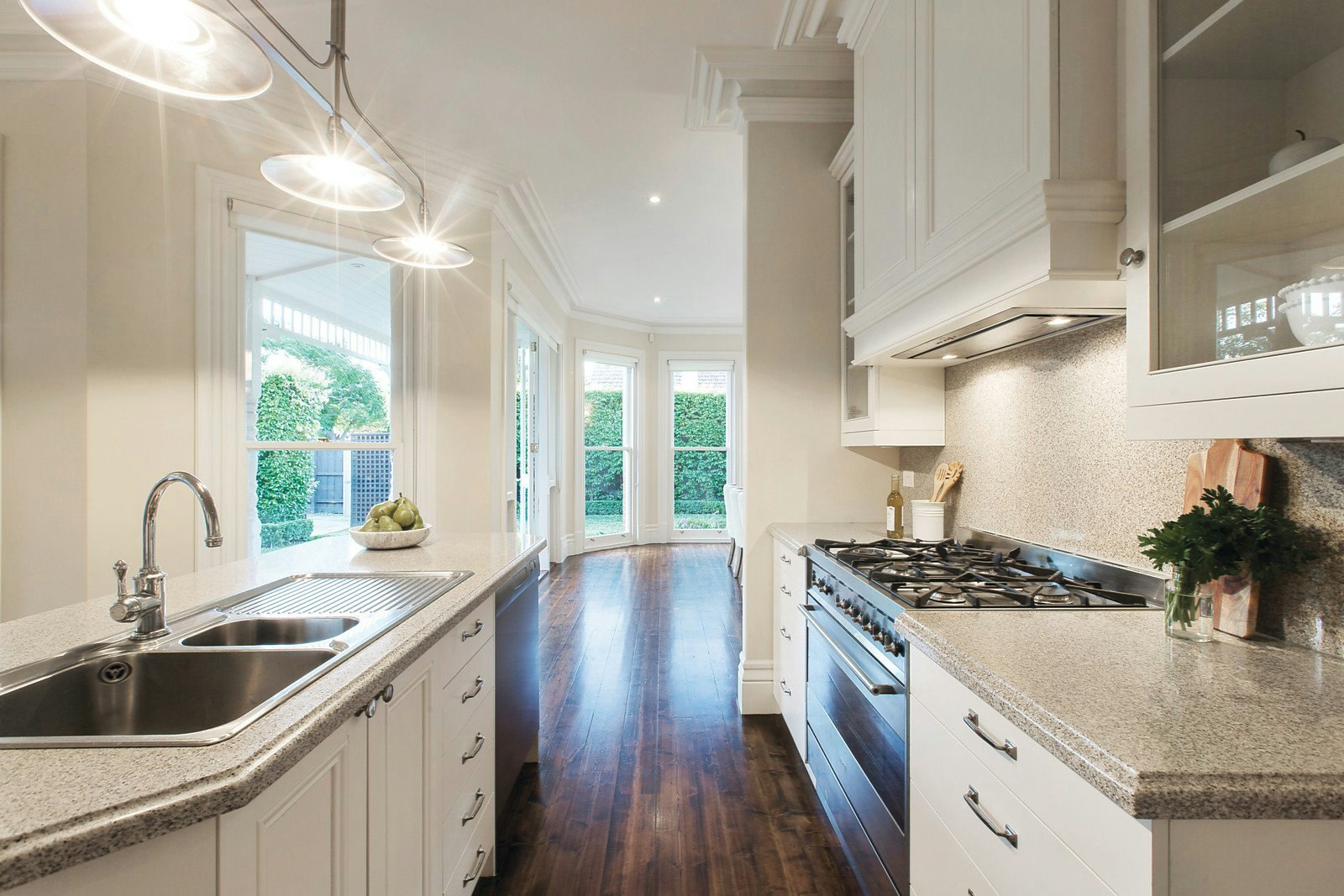 5 Central Park Road, Malvern East, VIC