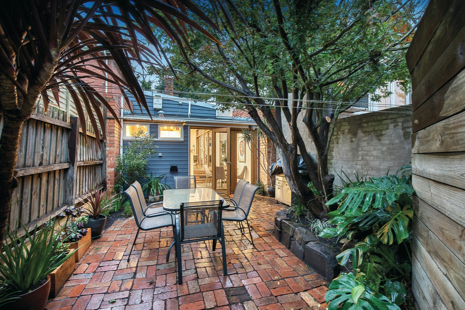69 Eastern Road, South Melbourne, VIC