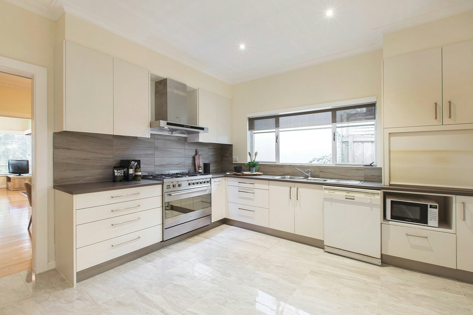 20 Beatrice Street, Glen Iris, VIC