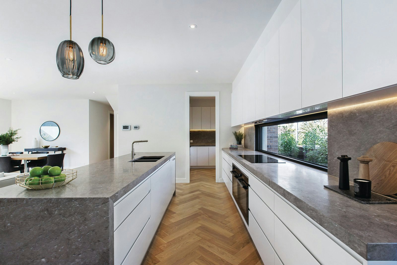 6 Clonarg Street, Glen Iris, VIC