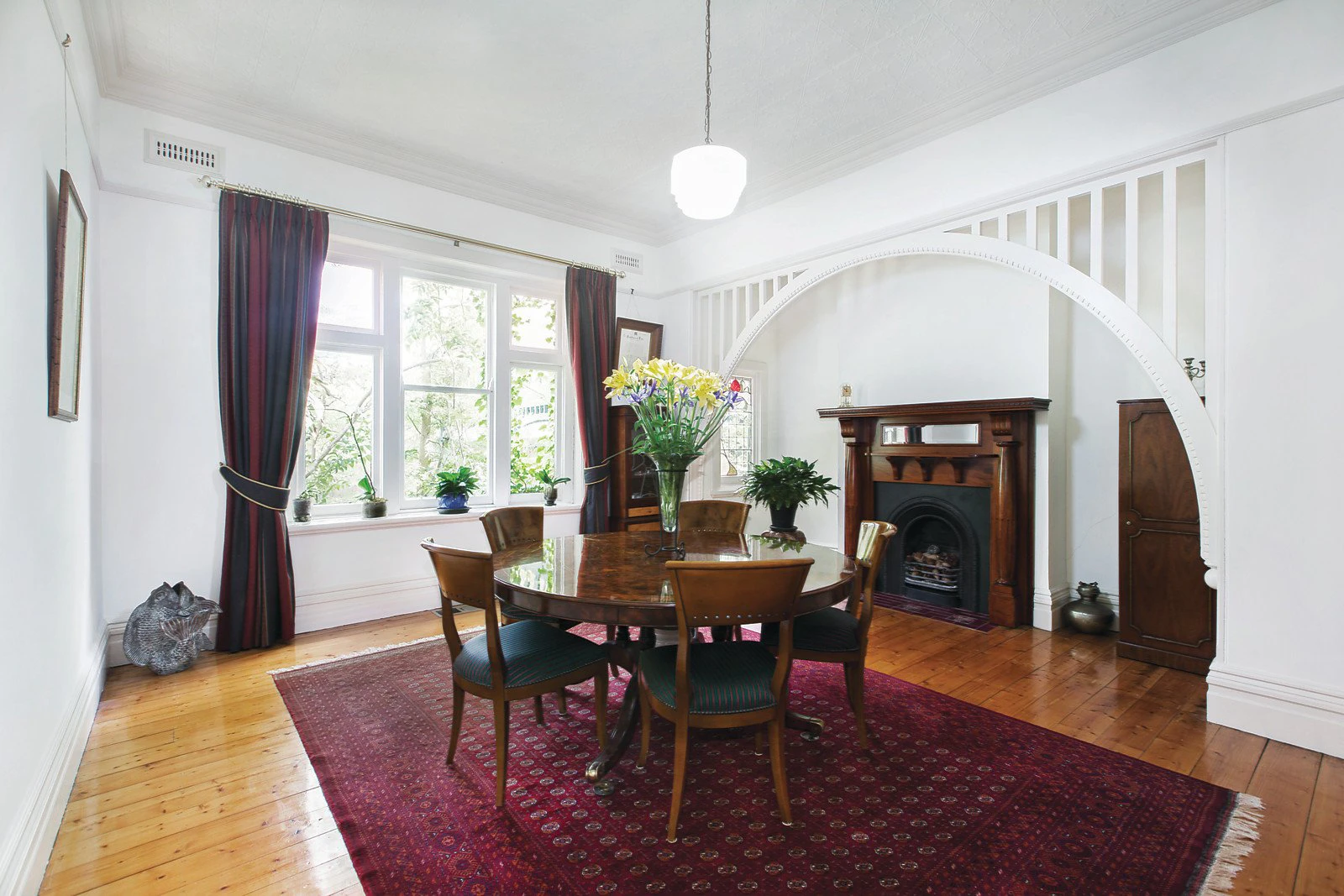 17 View Street, Canterbury, VIC