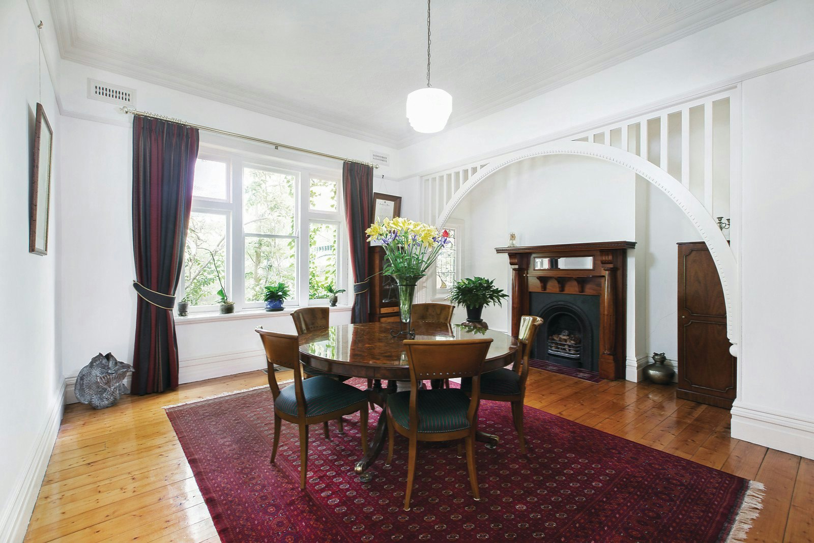 17 View Street, Canterbury, VIC