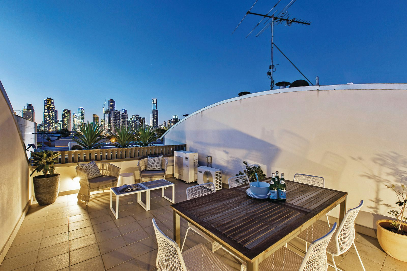 24b Dow Street, South Melbourne, VIC