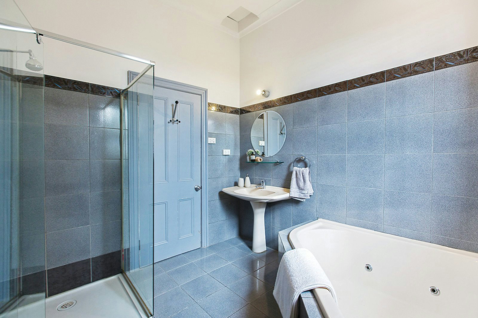 5 Dundas Place, Albert Park, VIC