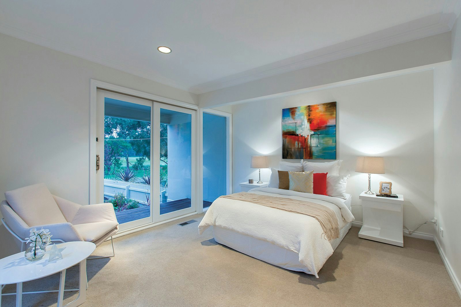 1/4 Lawrence Street, Kew East, VIC