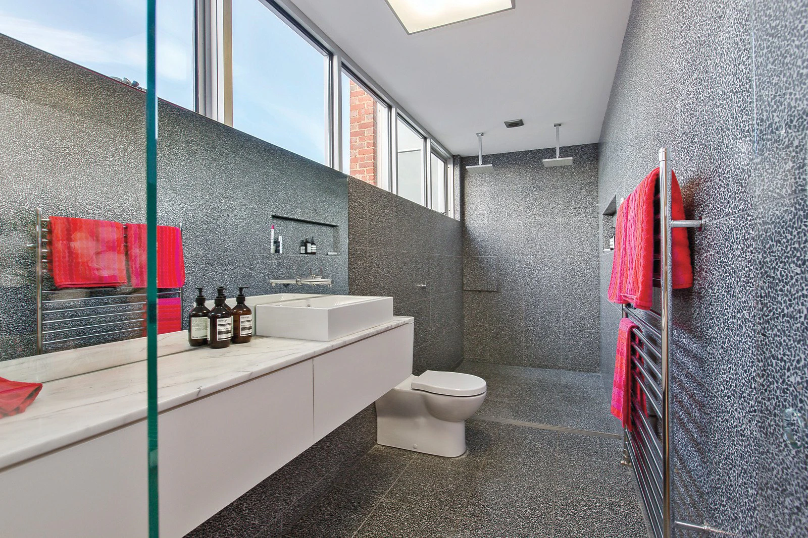 18 Chandlers Road, Malvern, VIC
