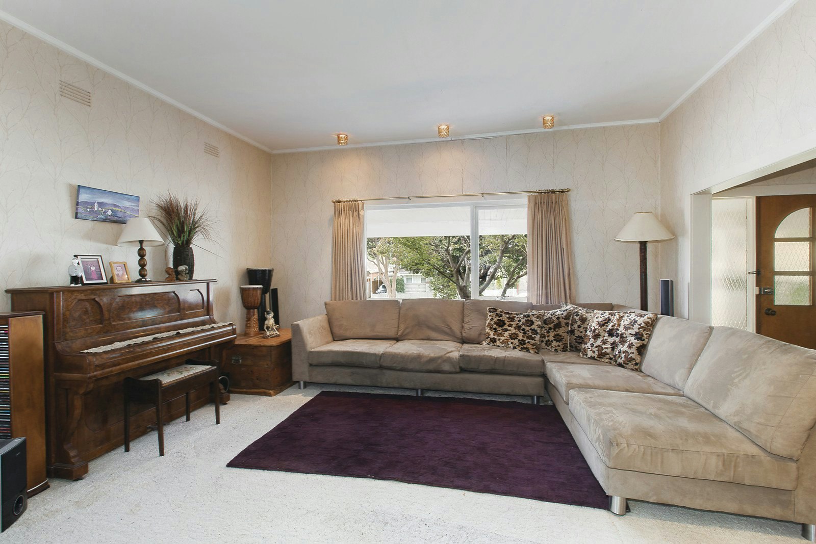 47 View Street, Mont Albert, VIC