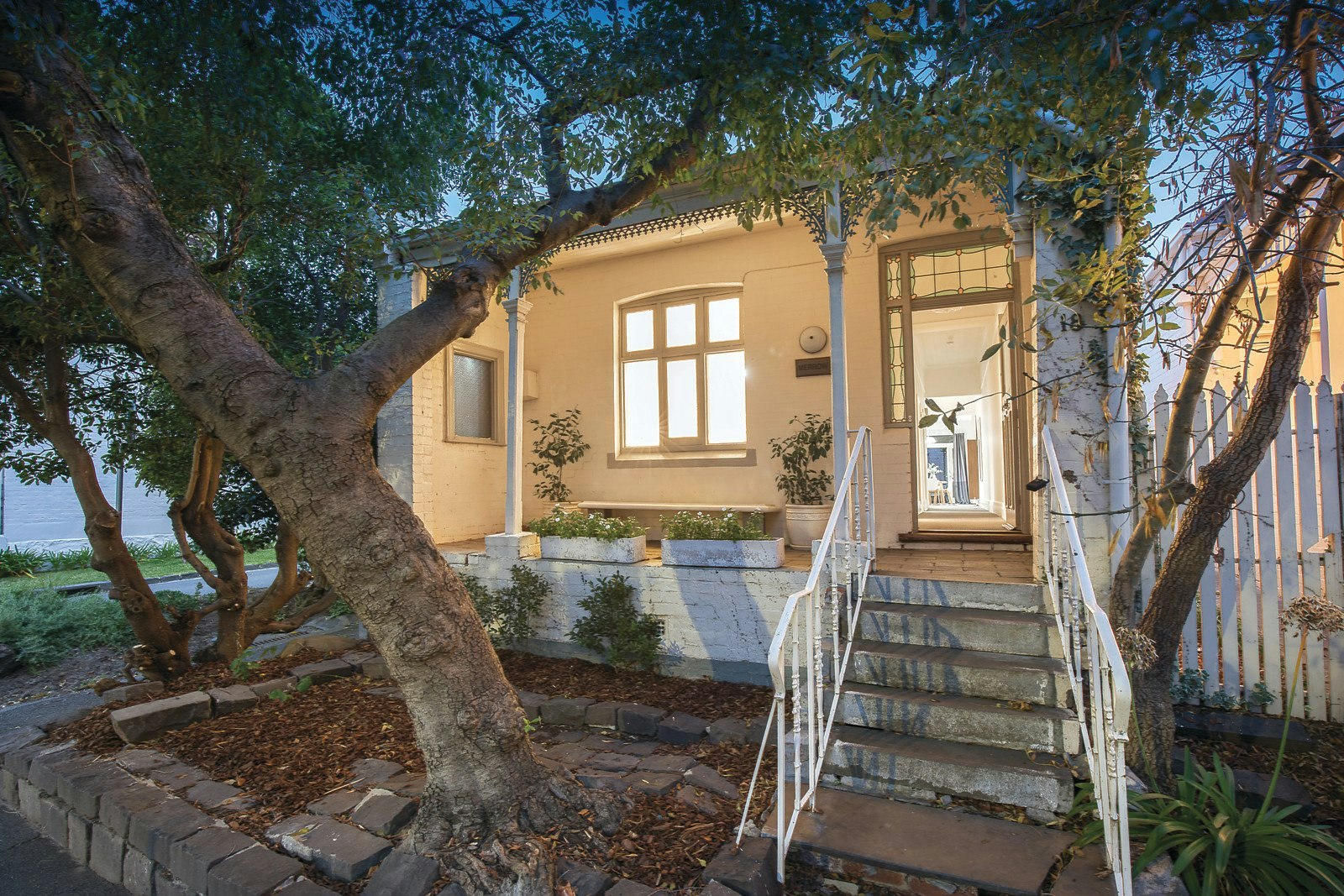 18 Rose Street, Armadale, VIC