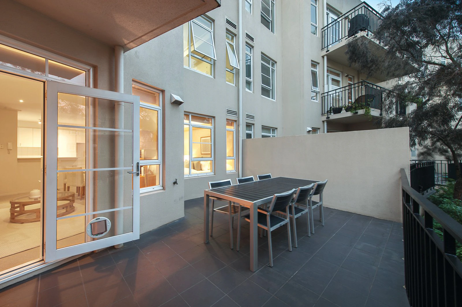 16/6 Graham Street, Port Melbourne, VIC