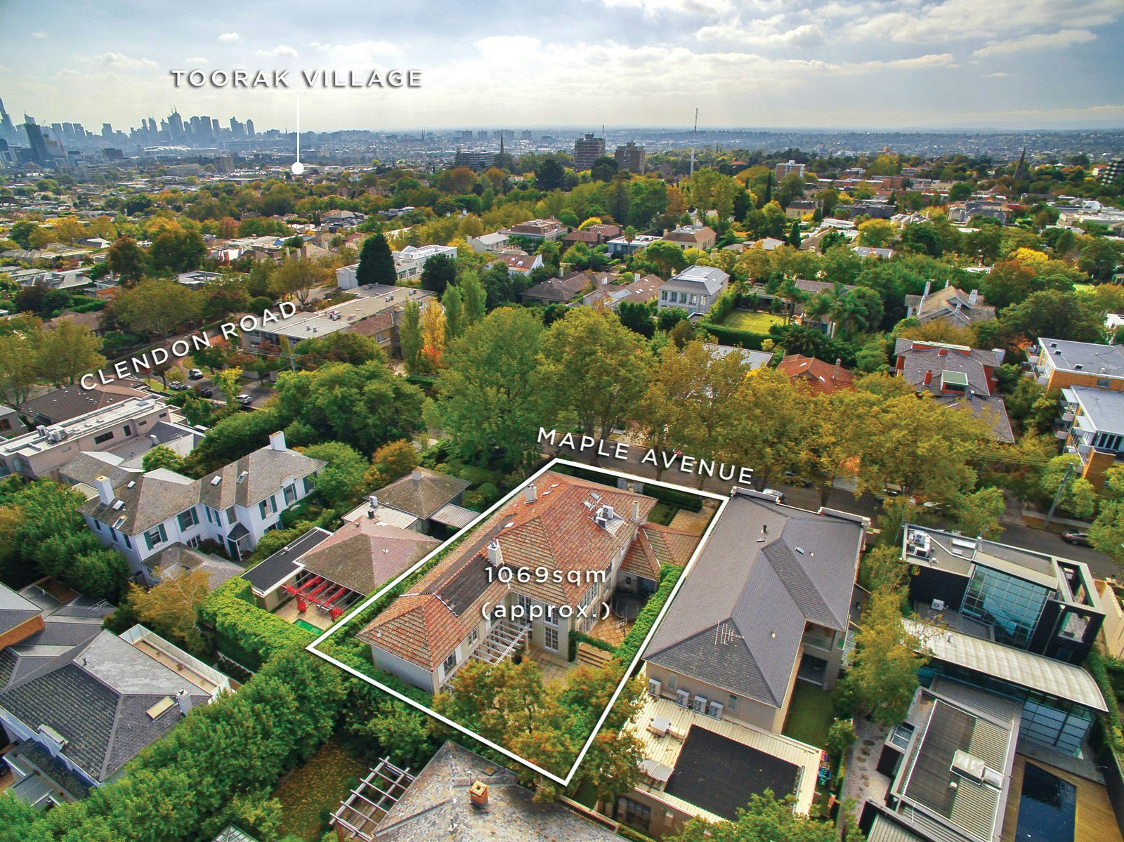 11 Maple Grove, Toorak, VIC