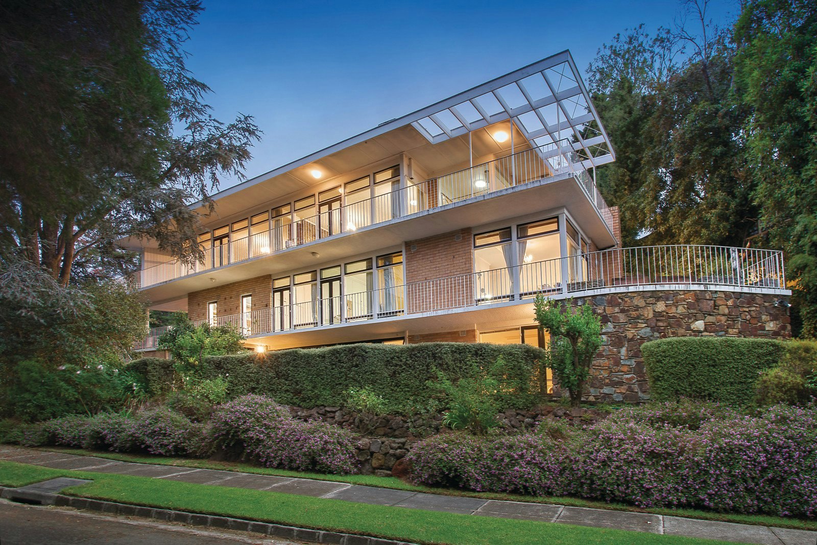 13 Belvedere, Kew, VIC