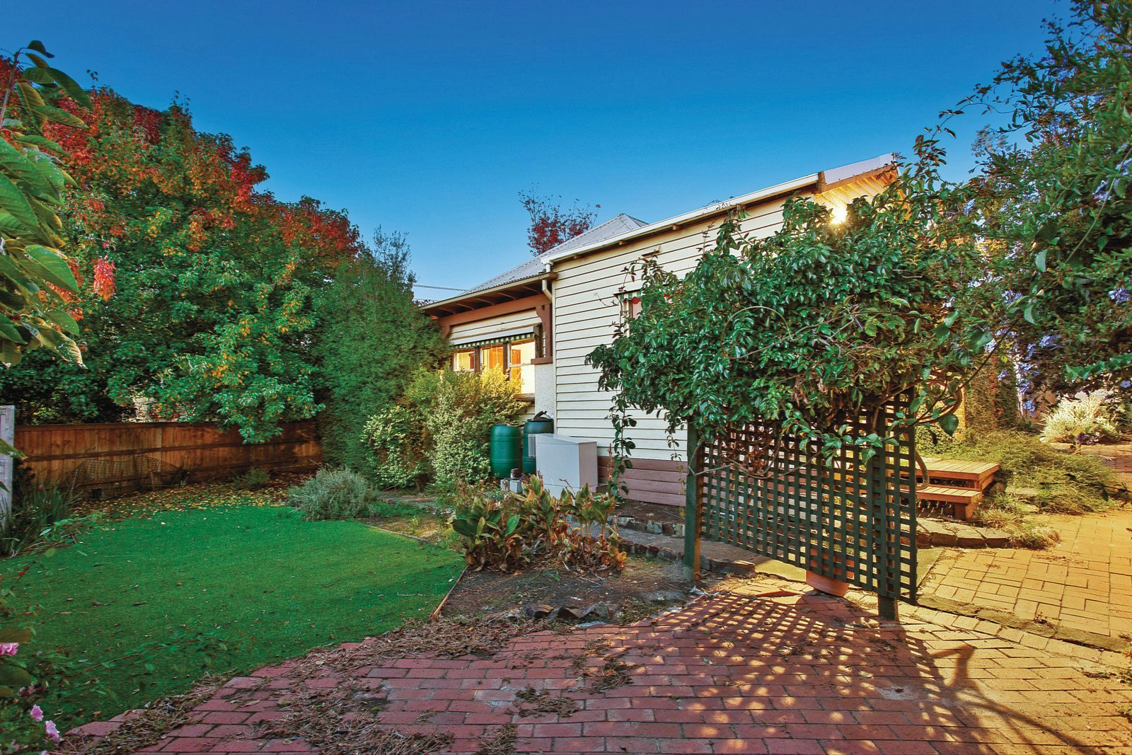 6A Thistle Street, Surrey Hills, VIC