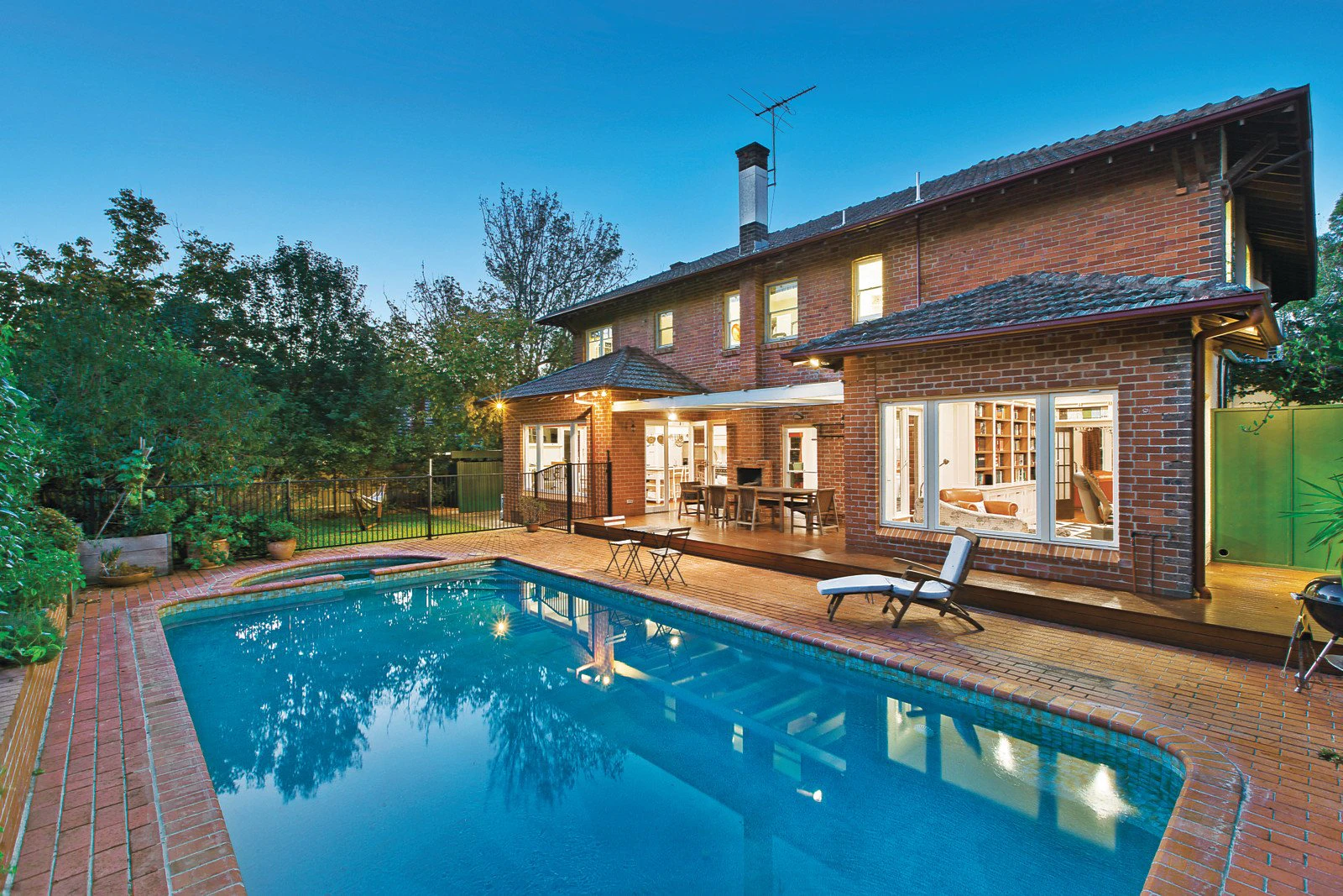 6 Summerlea Grove, Hawthorn, VIC