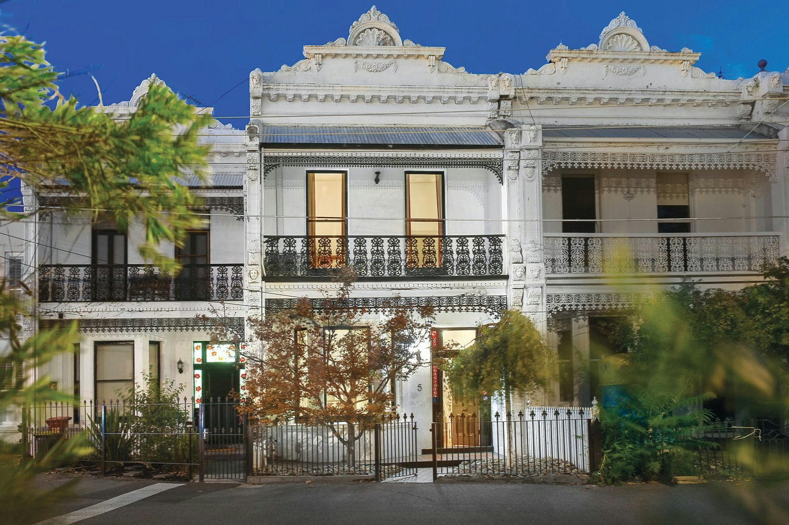 5 Dundas Place, Albert Park, VIC