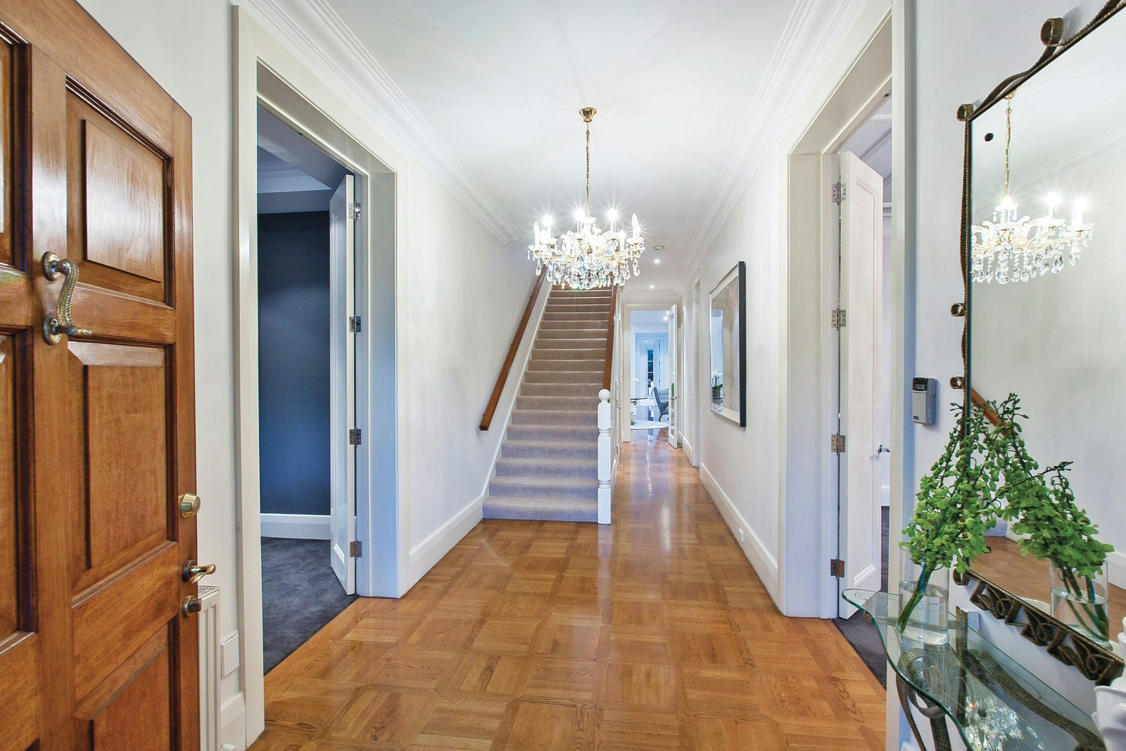 11 Maple Grove, Toorak, VIC