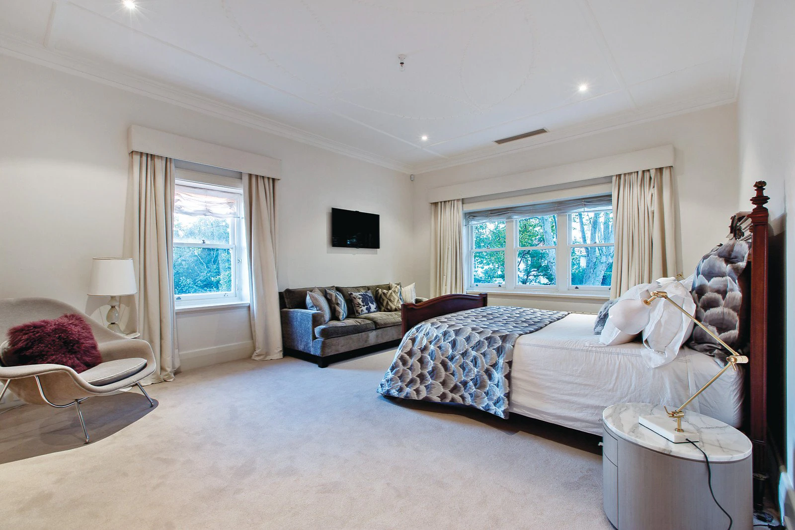 11 Maple Grove, Toorak, VIC