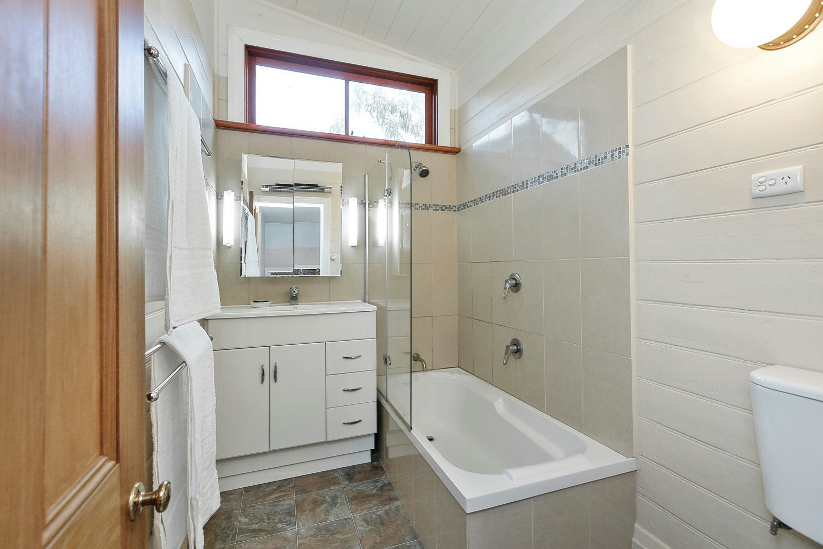 7 Byron Street, Canterbury, VIC