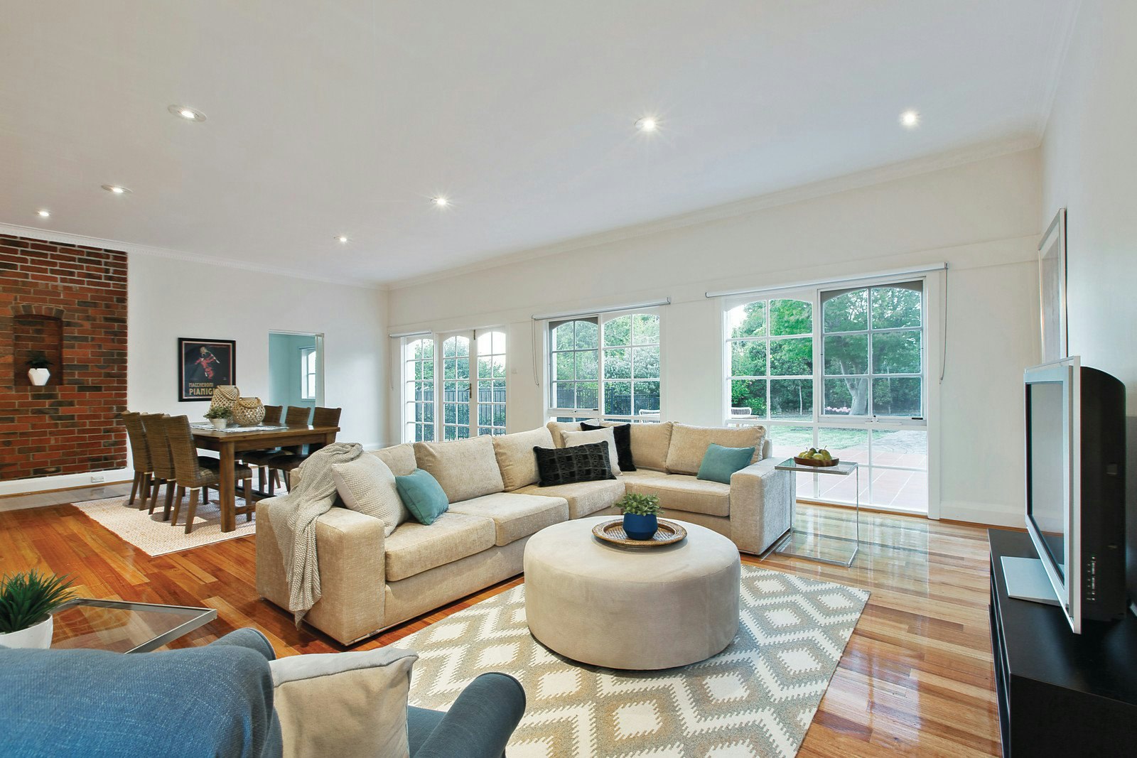 10 Stodart Street, Camberwell, VIC