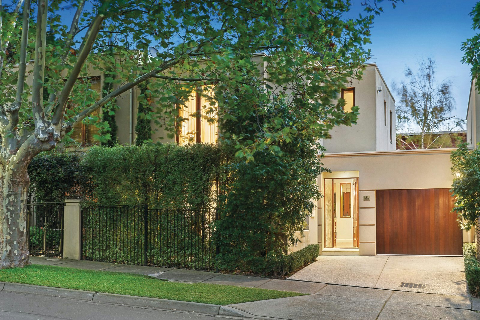 2 Widford Street, Hawthorn East, VIC