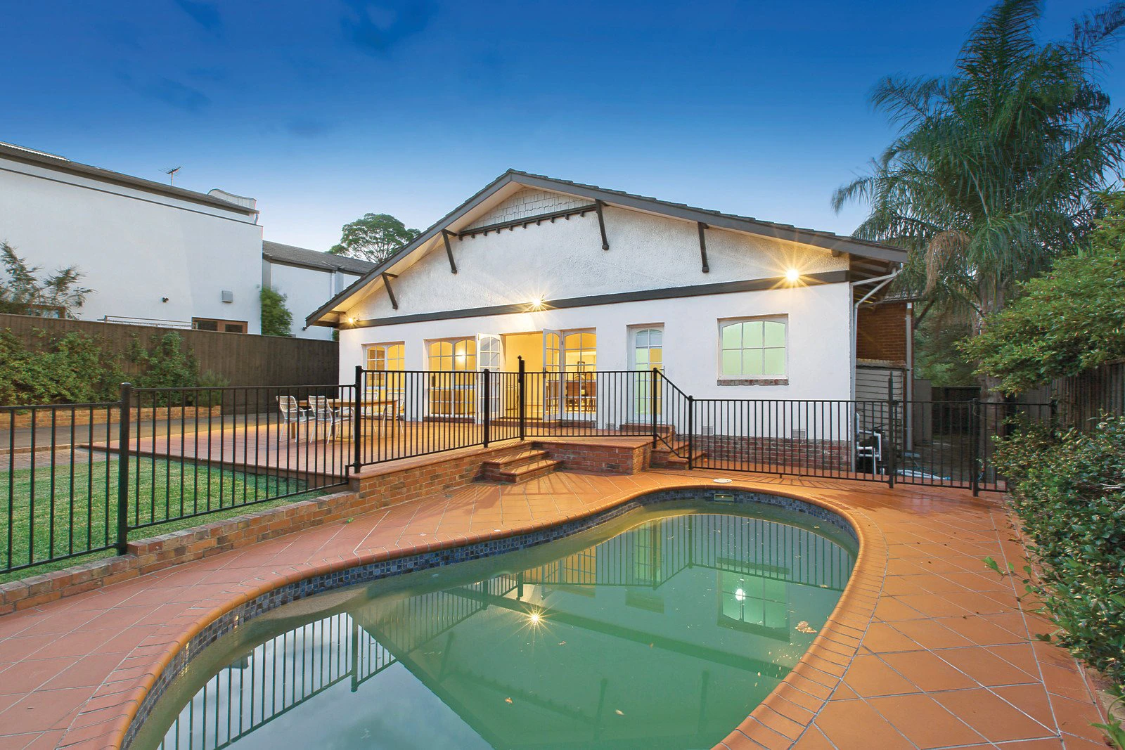 10 Stodart Street, Camberwell, VIC