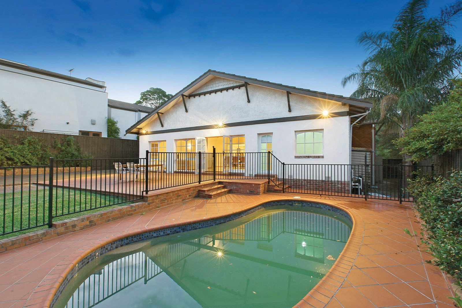 10 Stodart Street, Camberwell, VIC