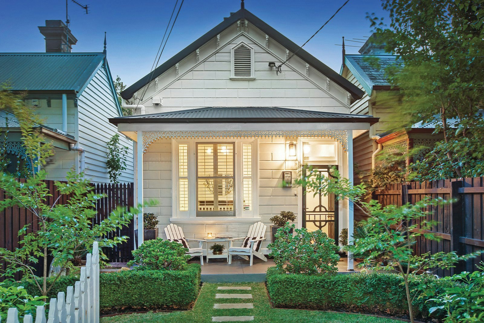 9 Emo Road, Malvern East, VIC