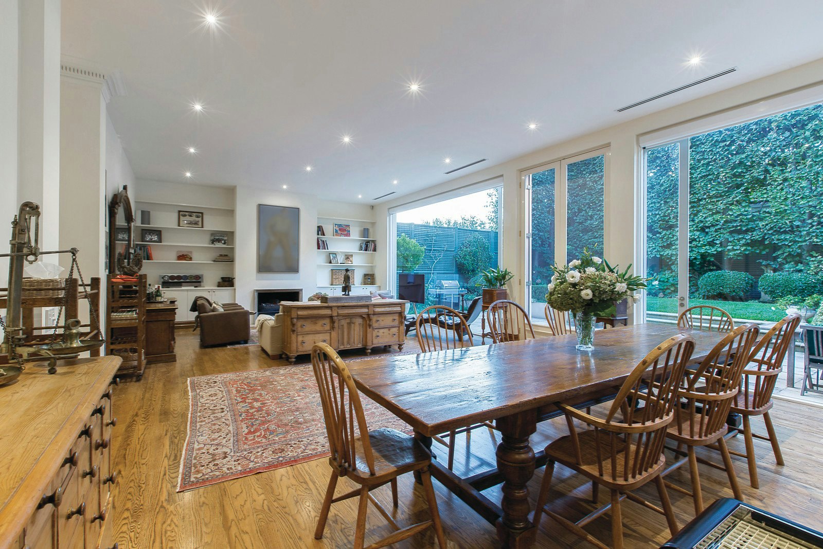 7 Dunraven Avenue, Toorak, VIC