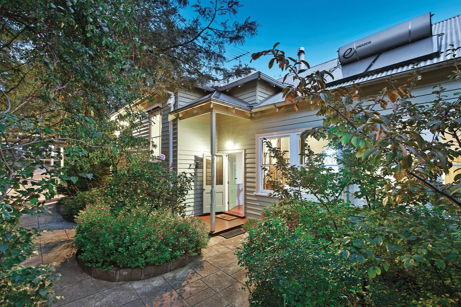 7 Byron Street, Canterbury, VIC