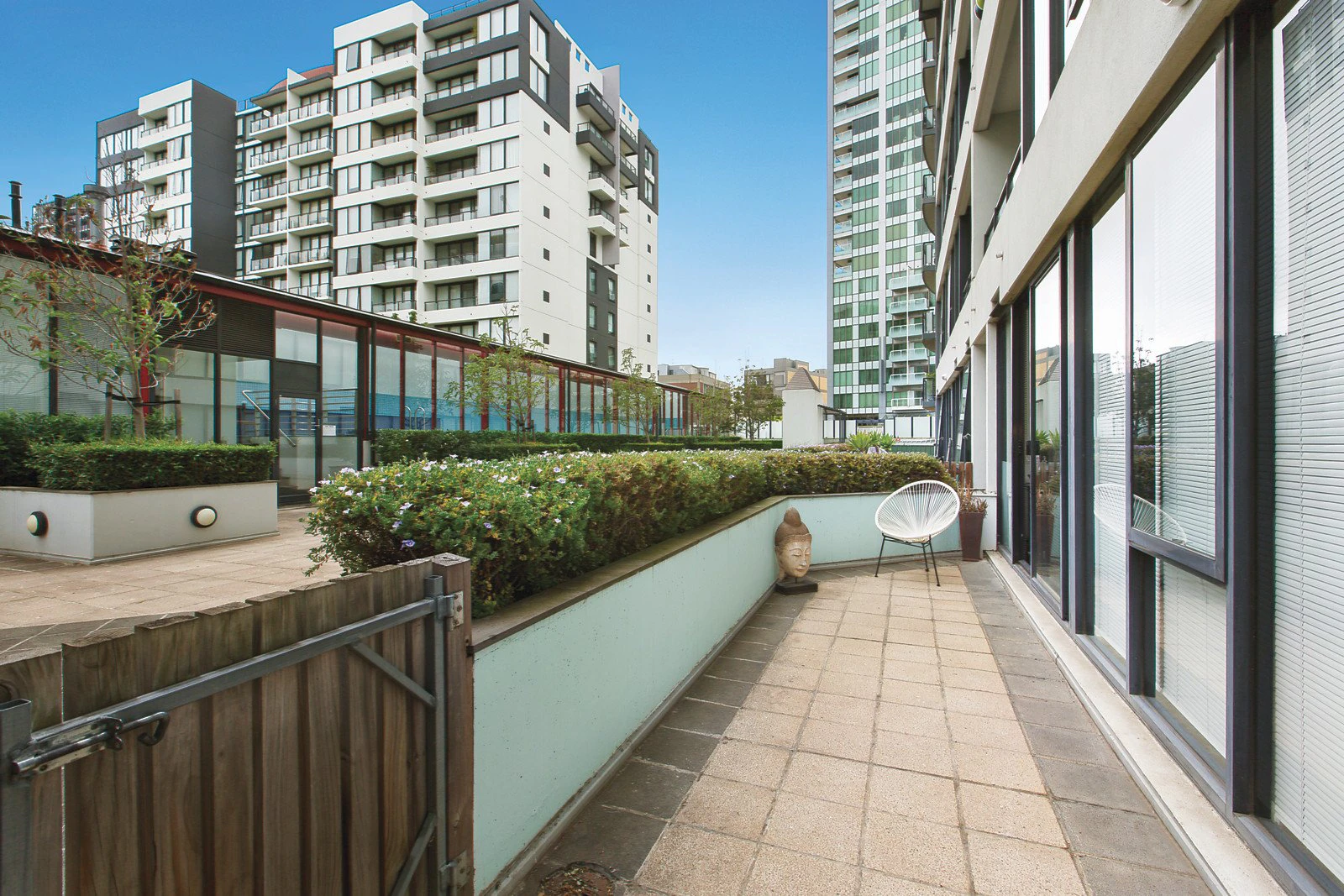 201/28 Bank Street, South Melbourne, VIC