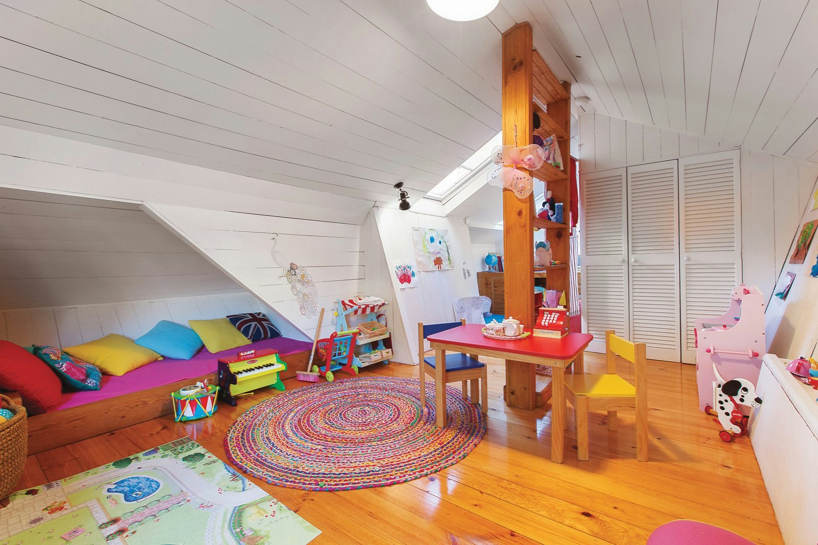 17 Kent Road, Surrey Hills, VIC