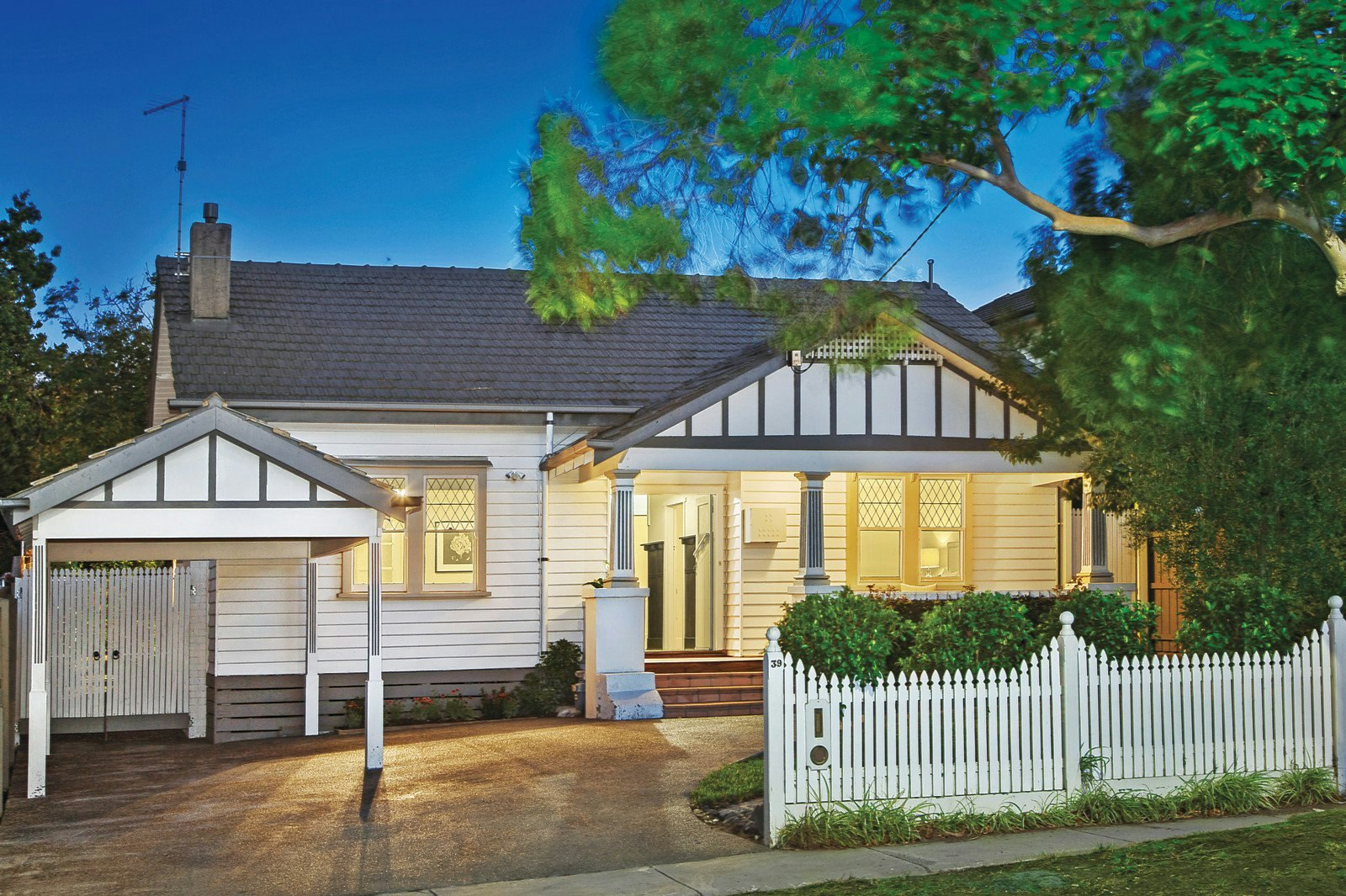 39 Mills Street, Glen Iris, VIC