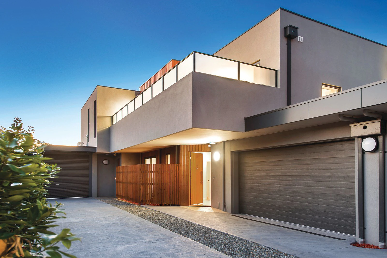 Residence 2/37 Darling Road, Malvern East, VIC