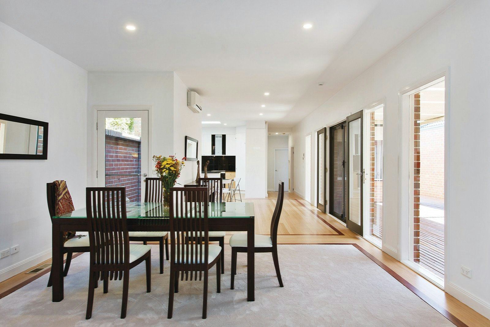 14b Lithgow Street, Glen Iris, VIC