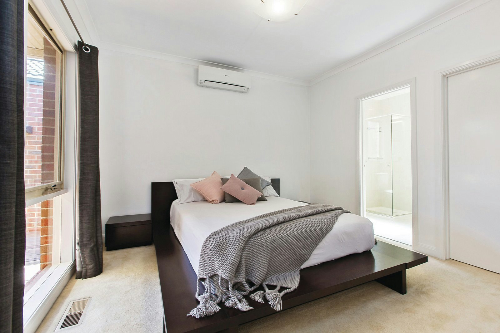 14b Lithgow Street, Glen Iris, VIC