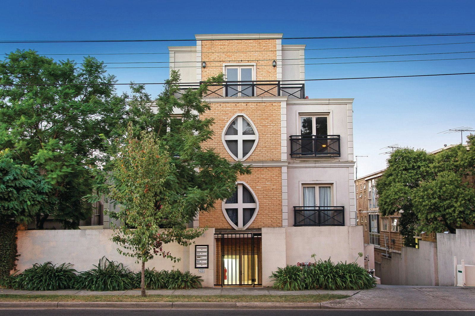 2/619 Toorak Road, Toorak, VIC