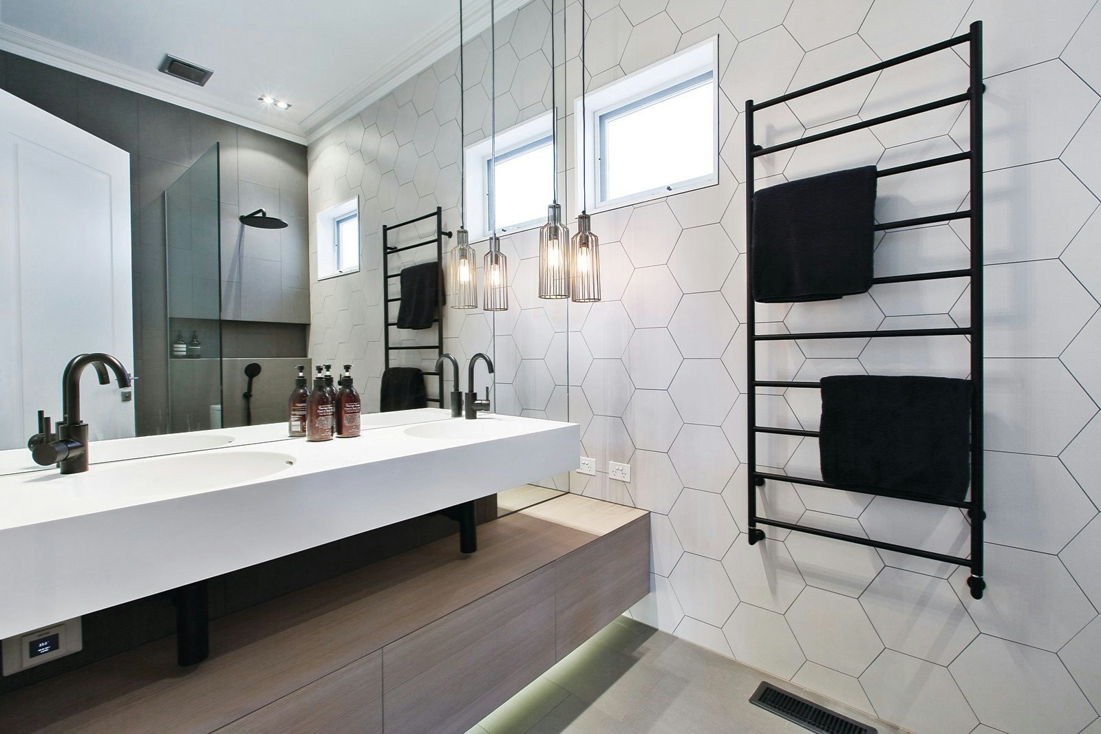 33 Brickwood Street, Brighton, VIC