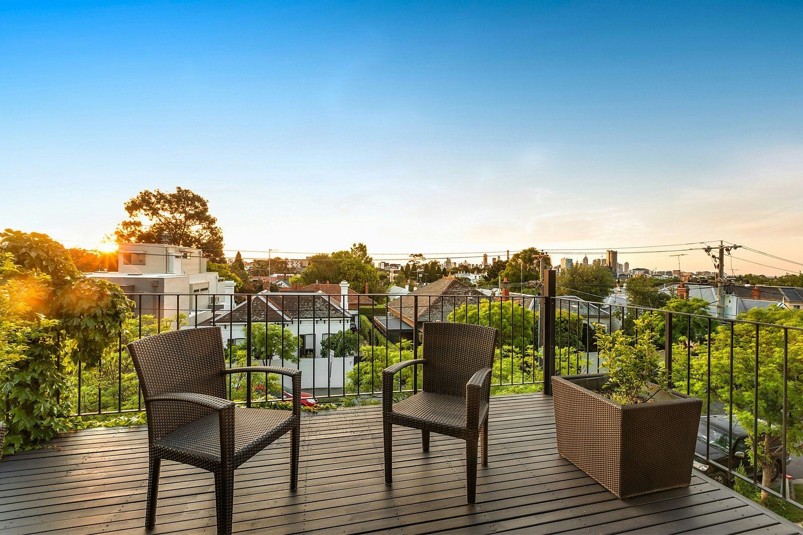 8 Mathoura Road, Toorak, VIC