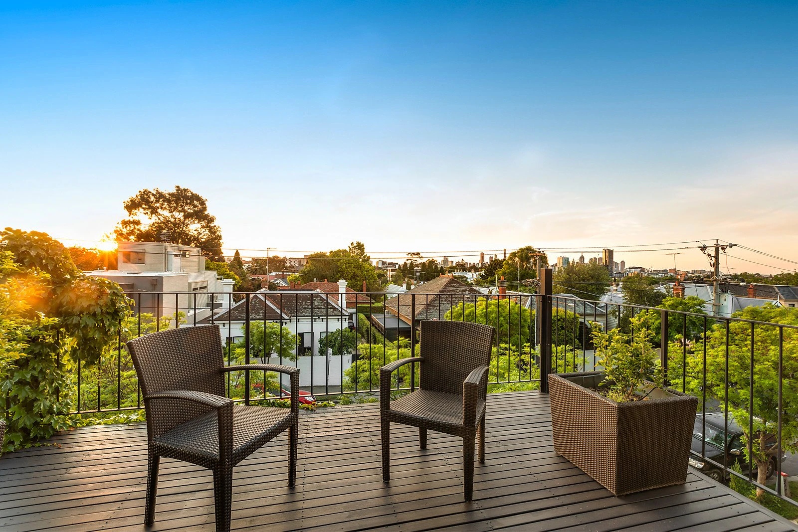 8 Mathoura Road, Toorak, VIC