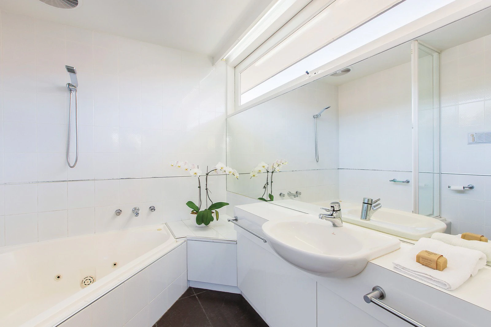 3A Denmark Street, Kew, VIC