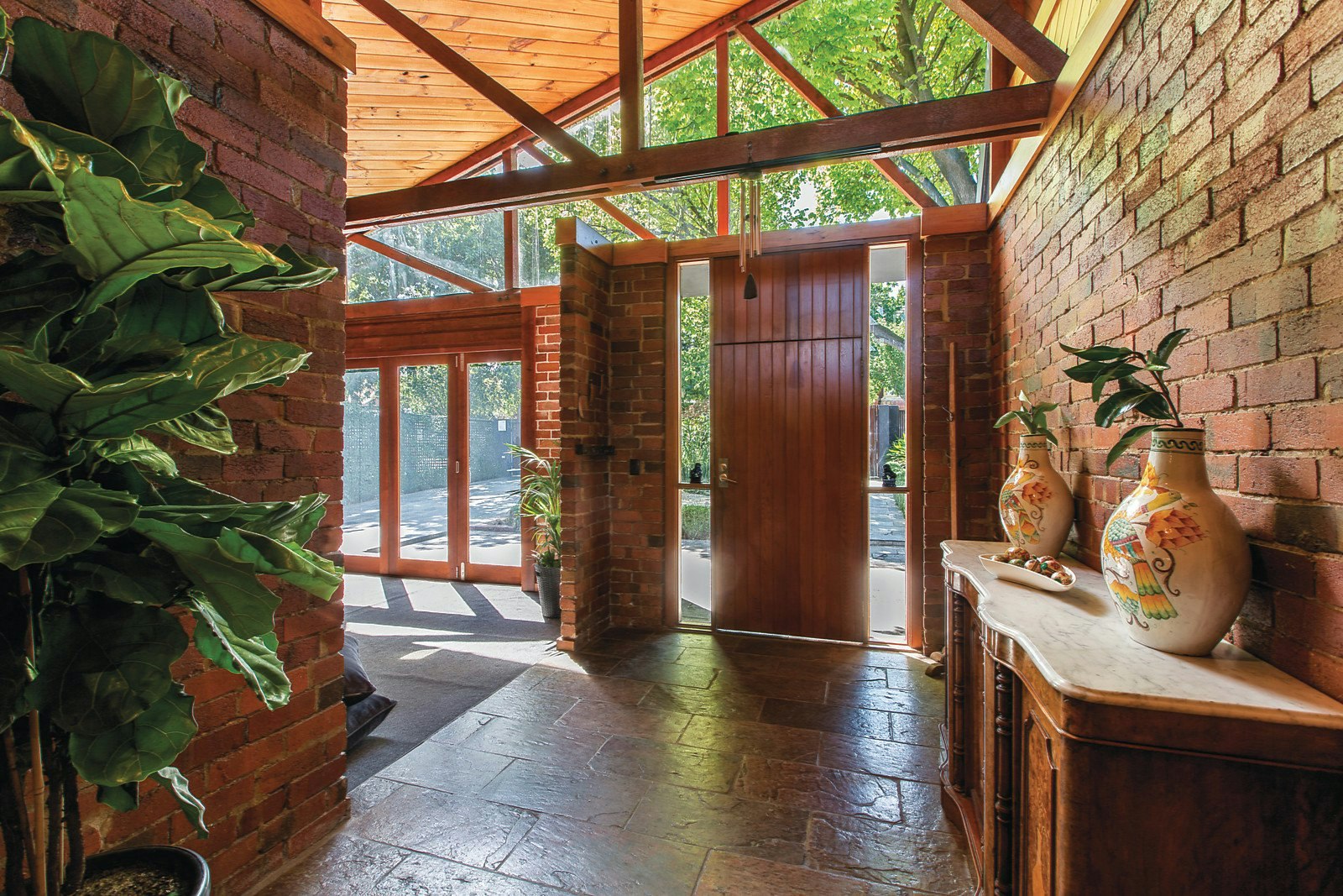 19 Miller Grove, Kew, VIC