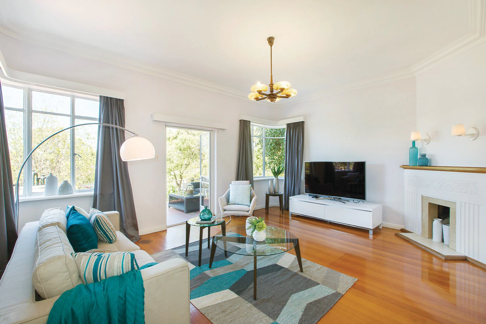 10 Westbourne Grove, Camberwell, VIC