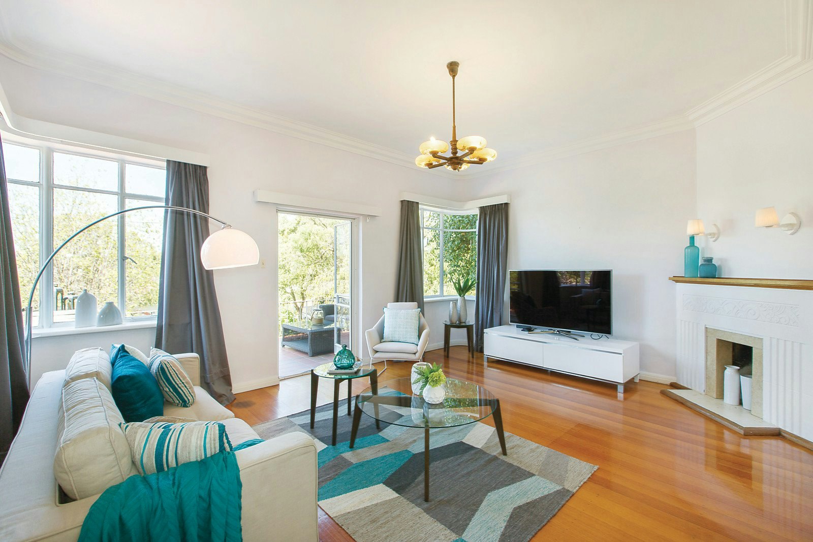 10 Westbourne Grove, Camberwell, VIC