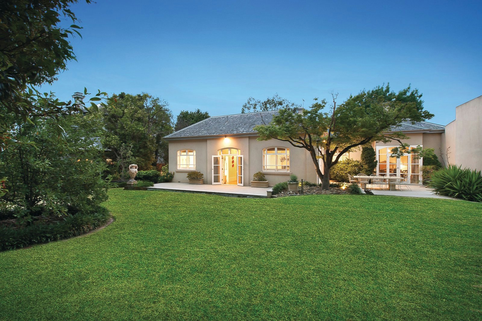 11 Elmie Street, Hawthorn, VIC