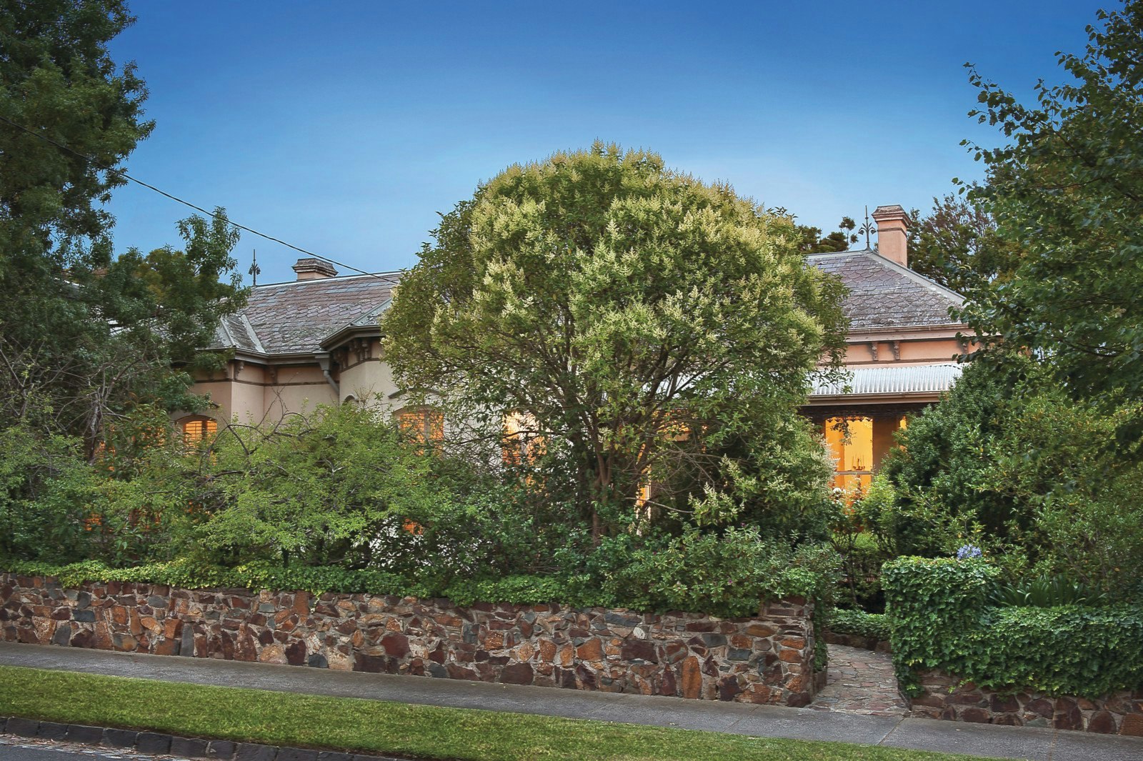 11 Elmie Street, Hawthorn, VIC