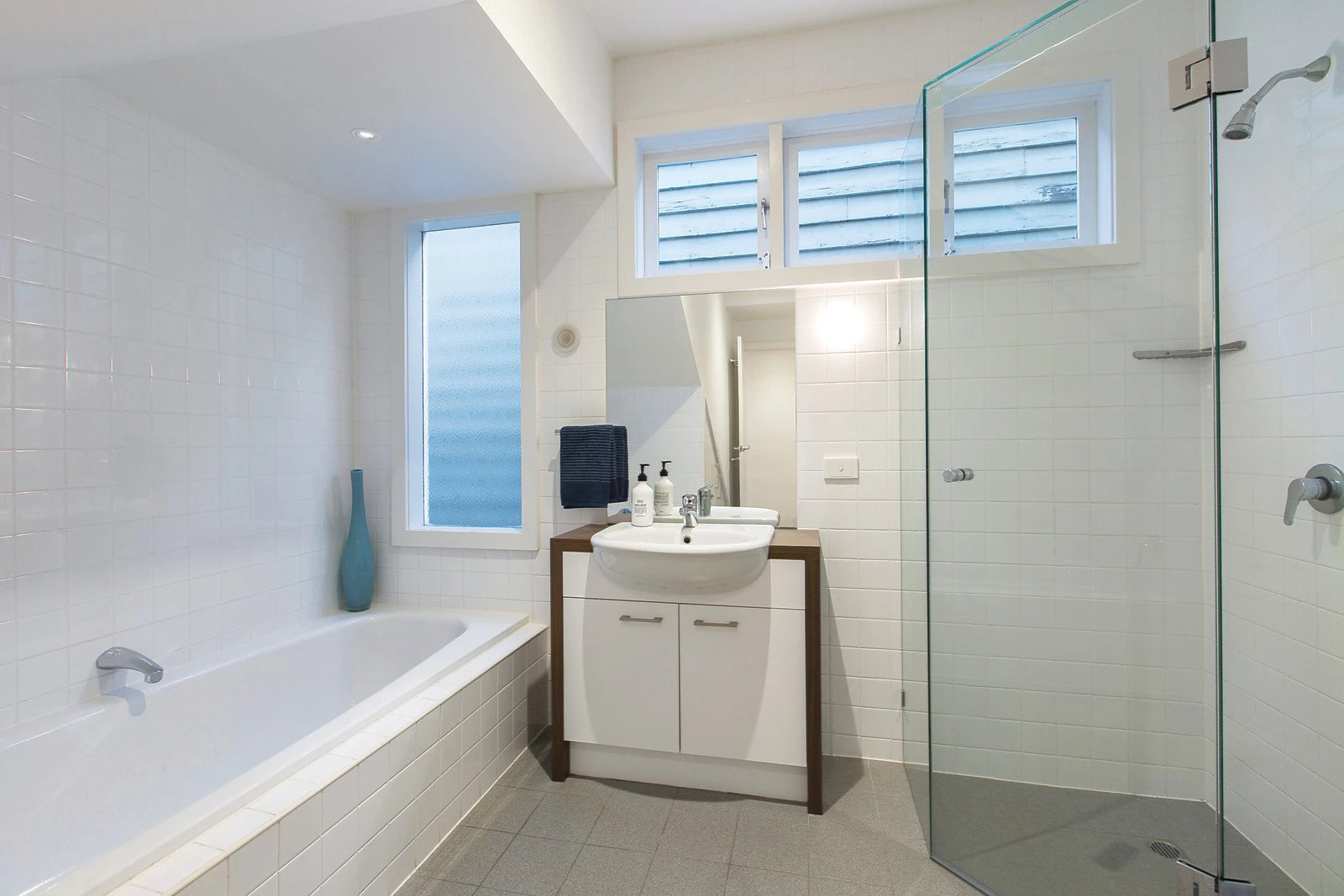 12 Colvin Grove, Hawthorn, VIC