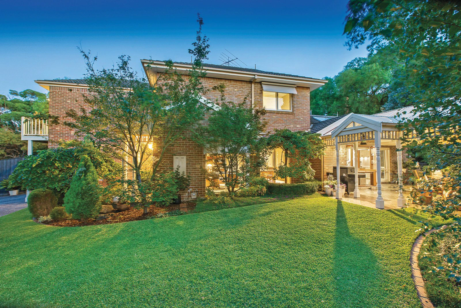 10 Ferguson Street, Kew, VIC