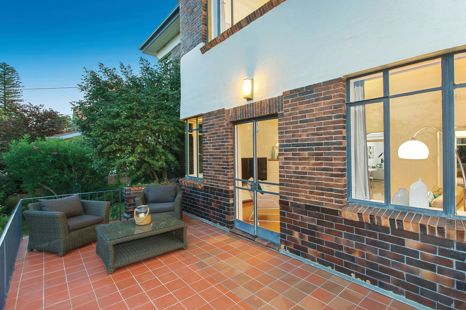 10 Westbourne Grove, Camberwell, VIC