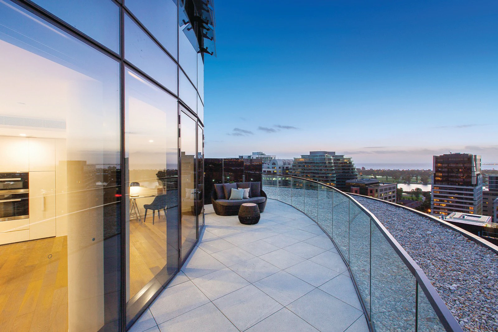1615/555-557 St Kilda Road, Melbourne, VIC